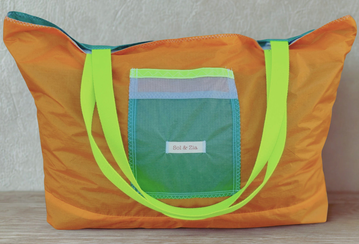 Grand Sac cabas reversible en tissu de parapente recyclé taille XL