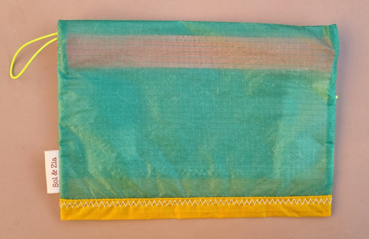 Pochette verte jaune zip rose fluo