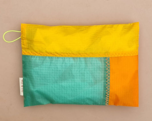 Pochette verte orange jaune
