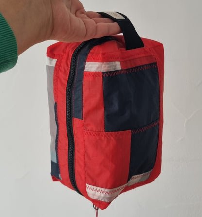 Trousse de toilette rouge/noire