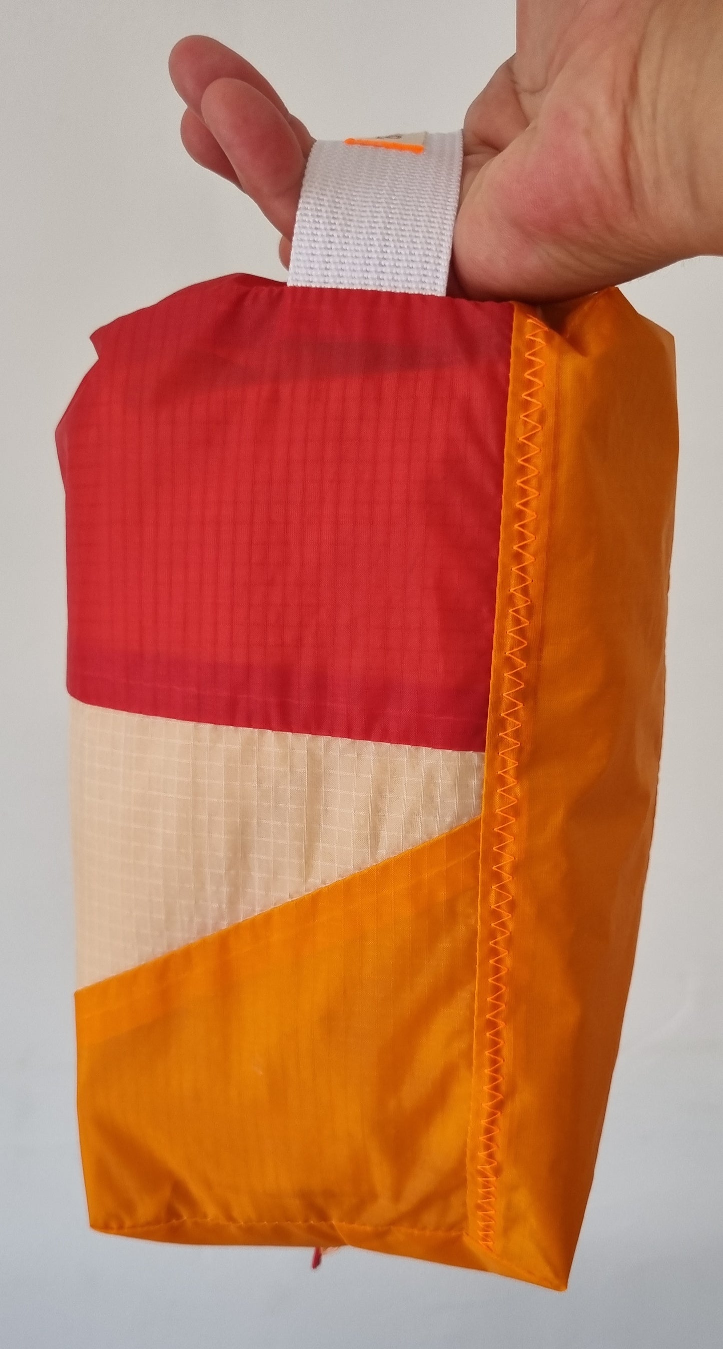 Trousse de toilette orange/rouge/blanc